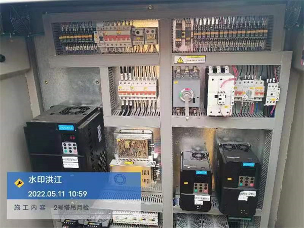 水映洪江項目-塔吊、電梯月檢